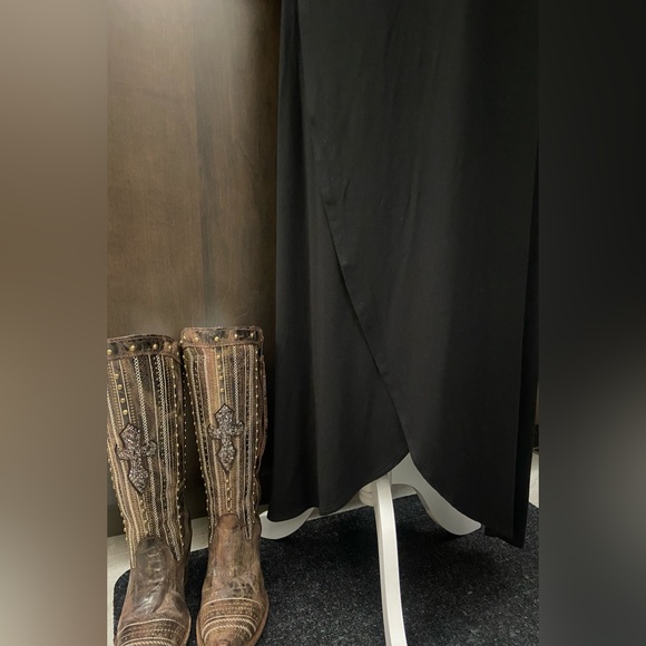 Chico's Black Asymmetrical Skirt, size S. - Picture 2 of 13